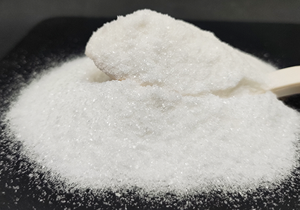 L-Carnitin und Vitamin B12 Unterschiede und Ähnlichkeit